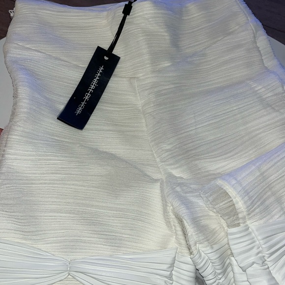 BRAND NEW MANIERE DE VOIR SHIRRED MESH OVERLAY SET - Picture 6 of 8